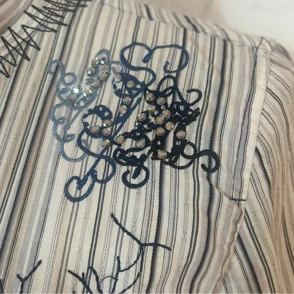 EUC Johnny Was 3-J Workshop Striped Embroidered Button Down Shirt Sz-S - Picture 4 of 12
